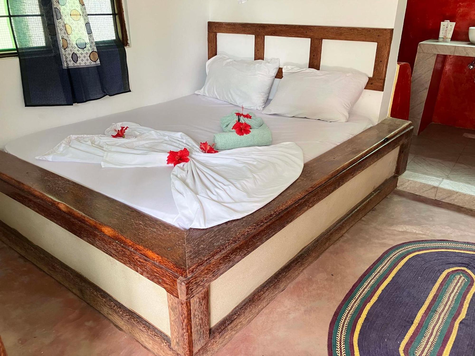 Mount Zion Lodge Michamvi Kae Phòng bức ảnh